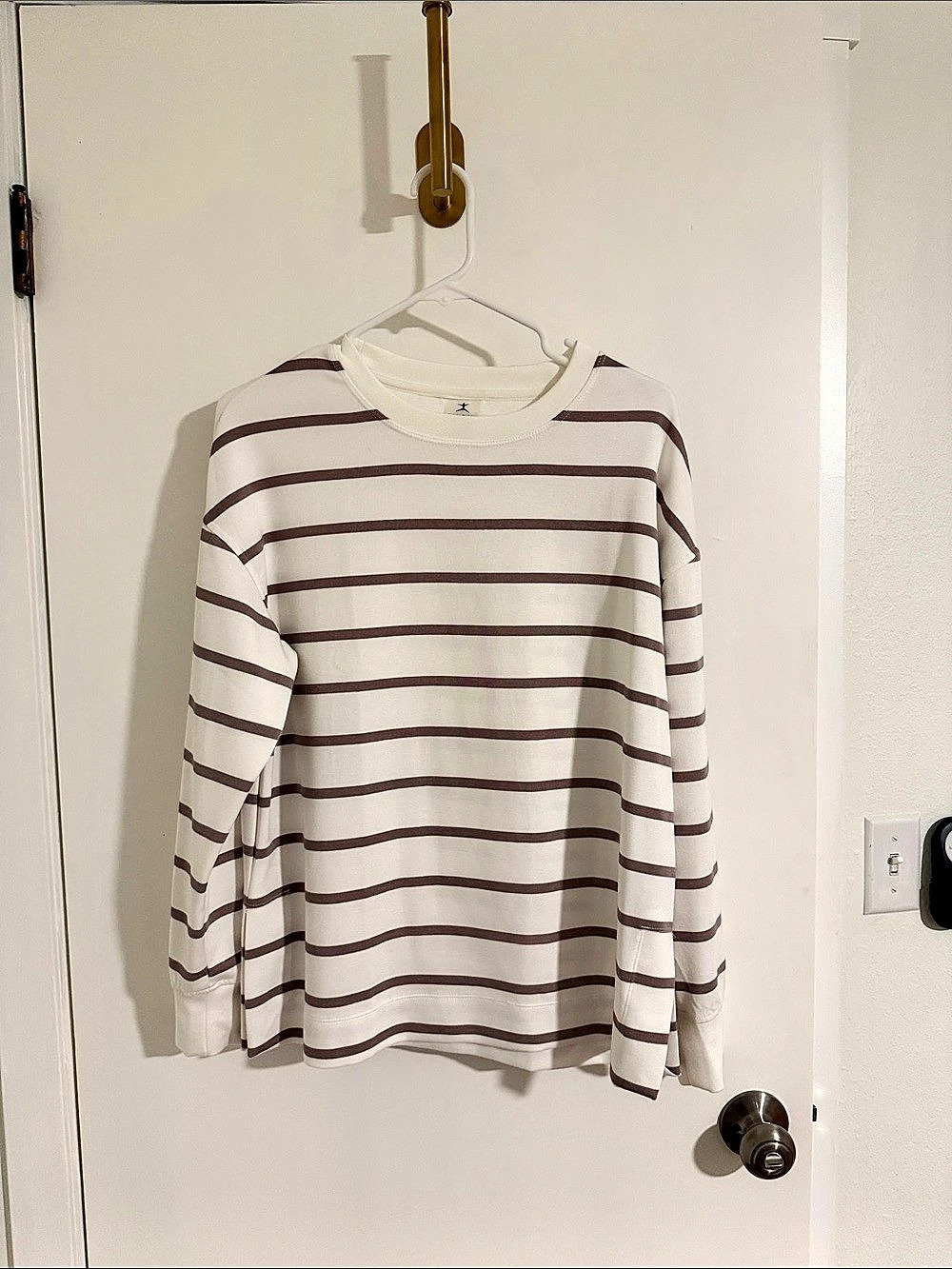 Danskin Women's Luxe Tunic Striped Long Sleeve Top White & Brown Medium